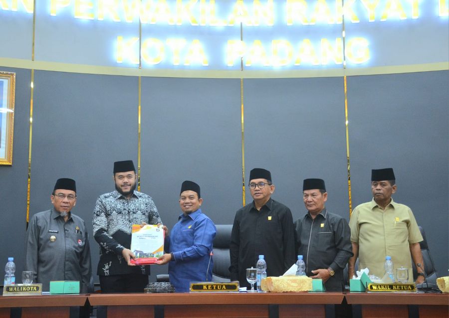 DPRD Kota Padang Setujui Perubahan KUA-PPAS APBD 2025