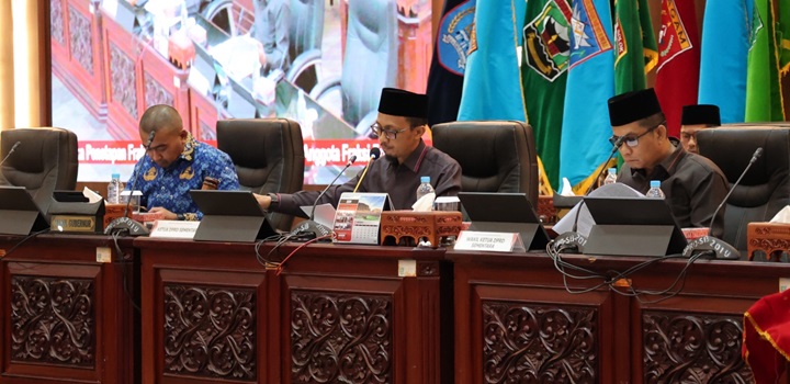 DPRD Sumbar Tetapkan Fraksi, PDIP dan PKB Bergabung