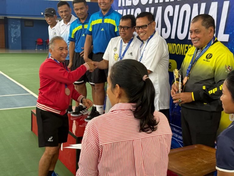 Dua Profesor UNP Raih Juara III Kejuaraan Tenis ATPI 2026