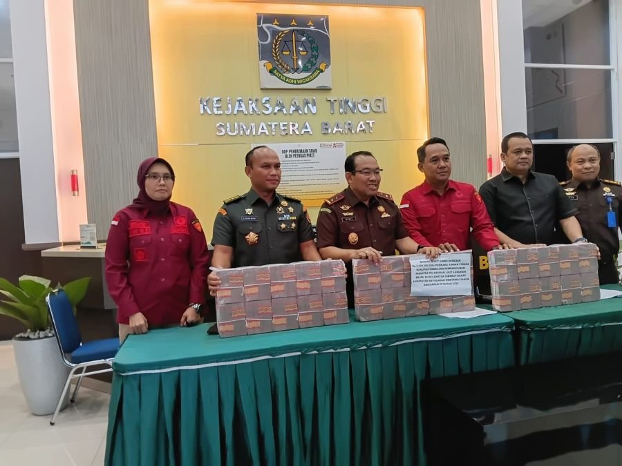 Dugaan Korupsi Jembatan Sikabu Bertambah :
Kejati Sumbar Kembali Tetapkan Satu Tersangka