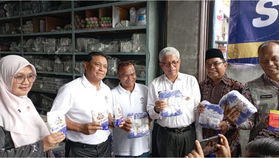 Dukung Hilirisasi & Swasembada Garam Nasional, PT Garam Resmikan Oultet Segi Tiga G di Padang