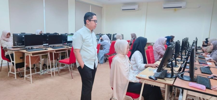 Dukung Internasionalisasi, 1.589 Mahasiswa Baru FIP UNP Ikuti English Proficiency Test