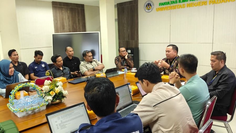 FIK UNP Perkuat Pembelajaran PJBL melalui RPS Berbasis Kearifan Lokal