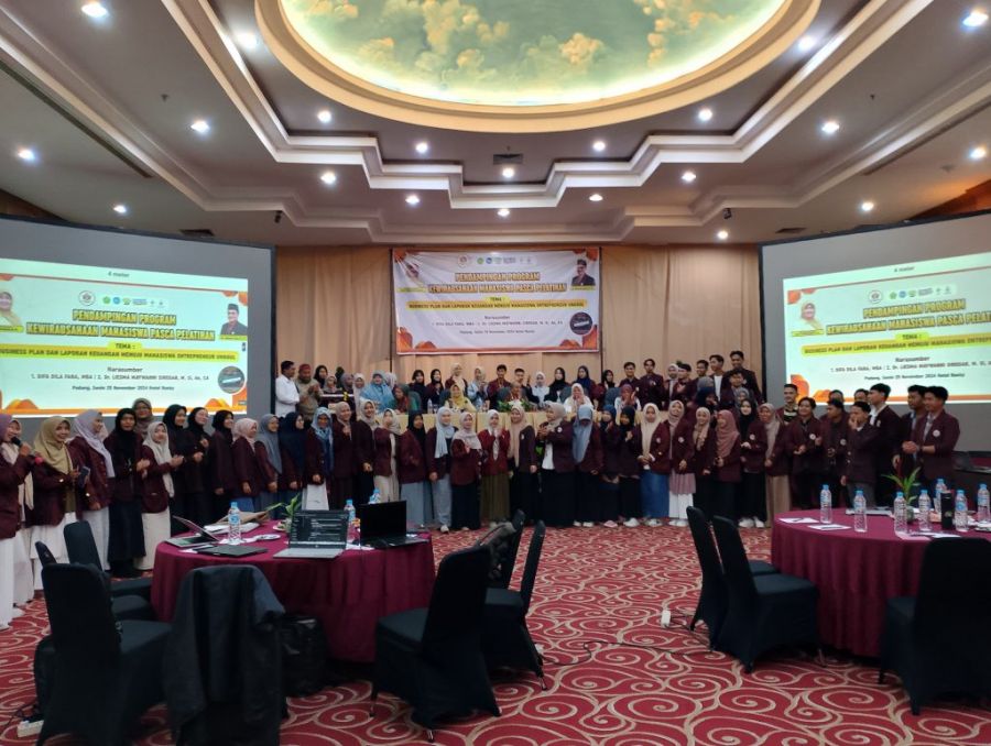 Follow-Up Program Kewirausahaan: Mahasiswa UIN Imam Bonjol Padang Diajarkan Business Plan & Laporan