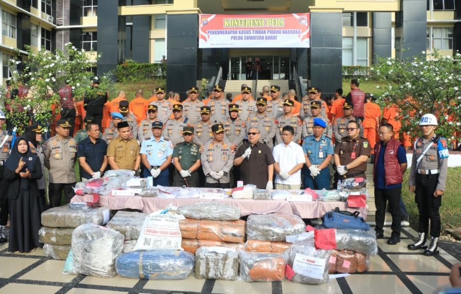 FORKOMPIMDA SUMBAR BERSATU PERANGI NARKOBA, APRESIASI KINERJA KAPOLDA UNGKAP KASUS BESAR!