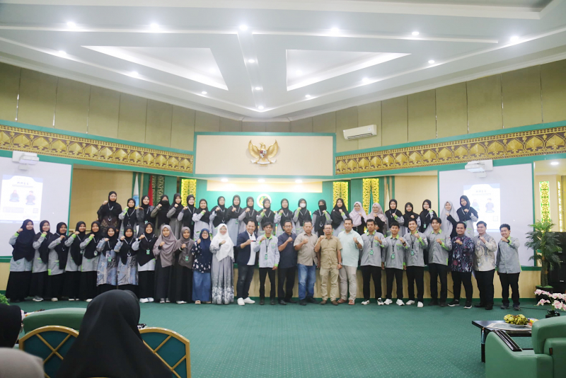 FORSIS FIP UNP Selenggarakan Seminar Nasional MMKK Dalam Wujudkan Visi Indonesia Emas 2024