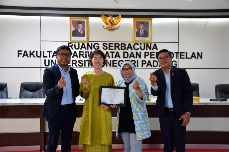 FPP UNP Sukses Selenggarakan International Lecture Series dengan Professor dari Korea Selatan