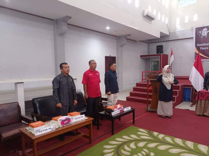 Gelar Ulang Pemilu DPD RI Dapil Sumbar, Ketua DPRD Kab Dharmasraya Hadiri Pelantikan  PPK & PPS
