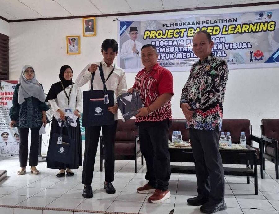 Generasi Kreatif Dharmasraya Dilatih Ciptakan Konten Visual Berkualitas
