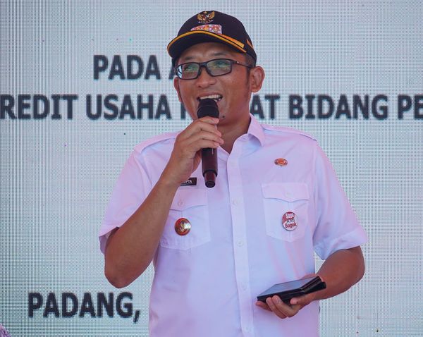 Gerak Cepat, Wako Hendri Septa Sosialisasikan Program KUR Kementan RI Kepada Petani