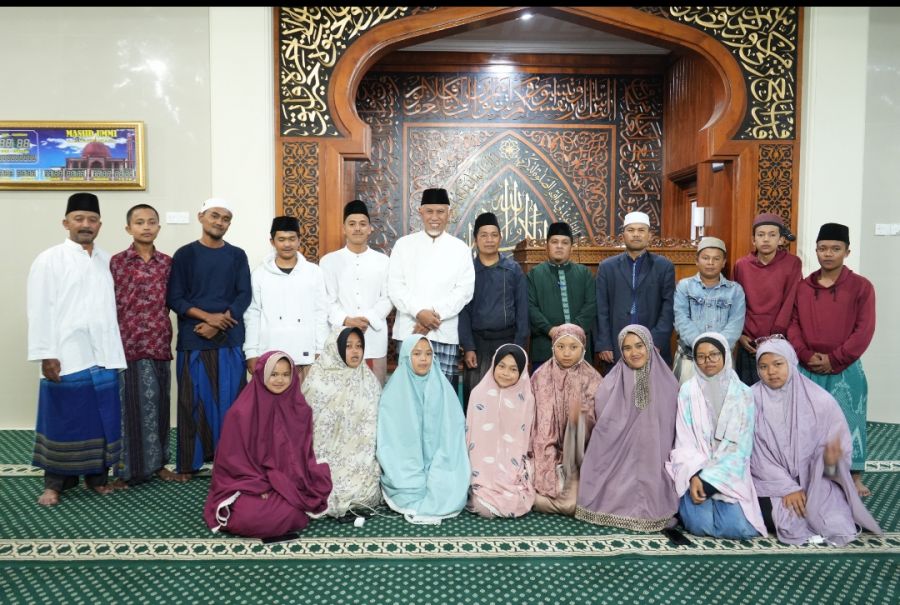 Gubernur Mahyeldi Ajak Generasi Muda Tingkatkan Peran dalam Memakmurkan Masjid