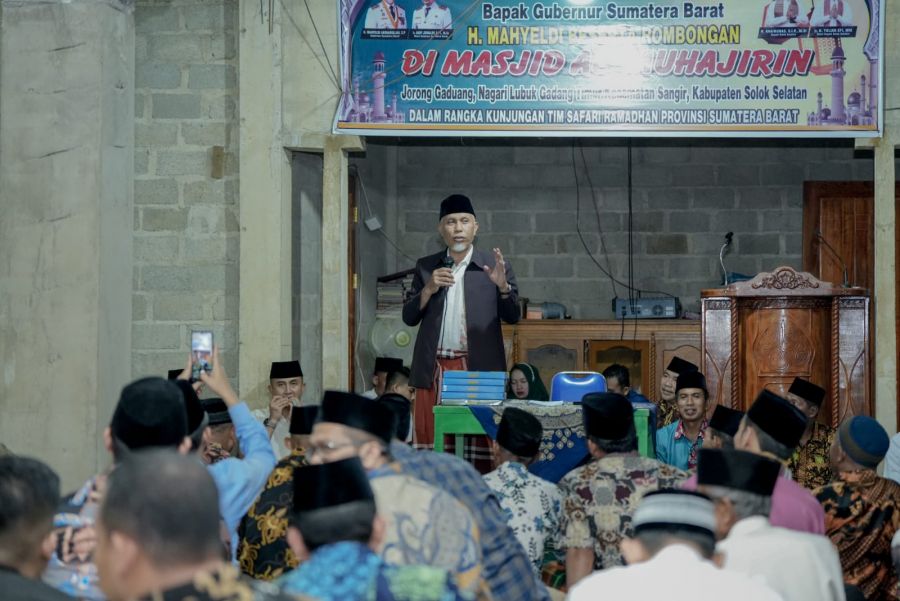 Gubernur Mahyeldi Ajak Masyarakat Bentuk Karakter Generasi Muda Melalui Optimalisasi Fungsi 3 Rumah