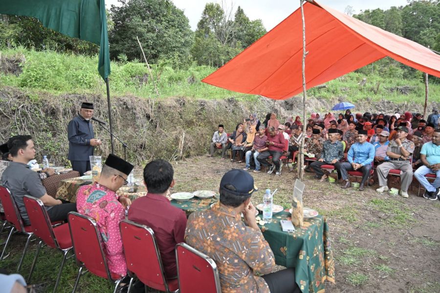 Gubernur Mahyeldi Apresiasi Kebaikan Masyarakat yang Hibahkan Tanah untuk Pembangunan SMK di Malalak