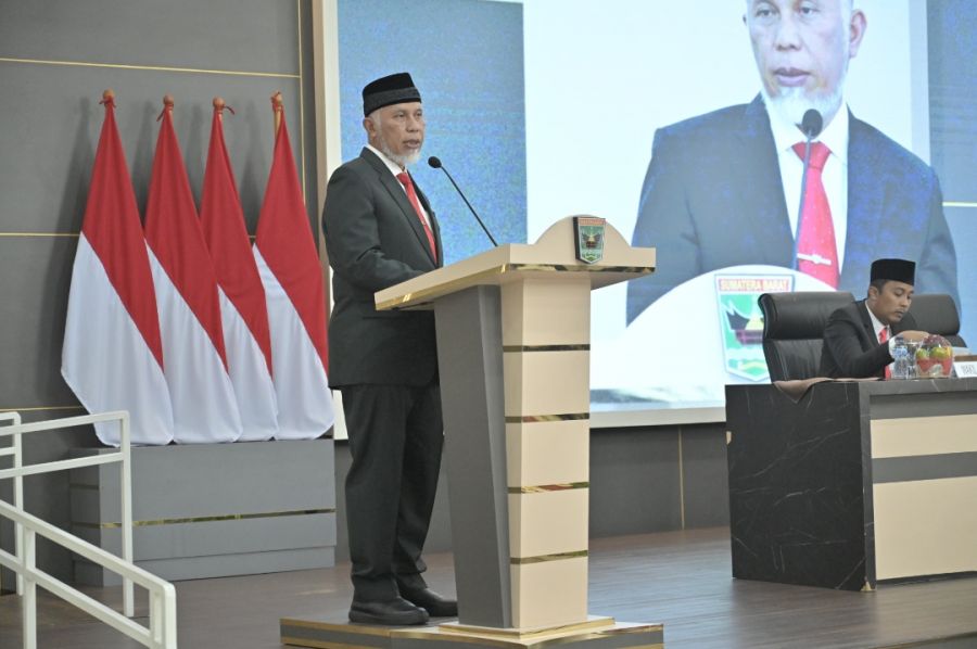 Gubernur Mahyeldi Apresiasi Yozarwardi: Penjabat Sekda yang Kerja Senyap Tapi Berdampak