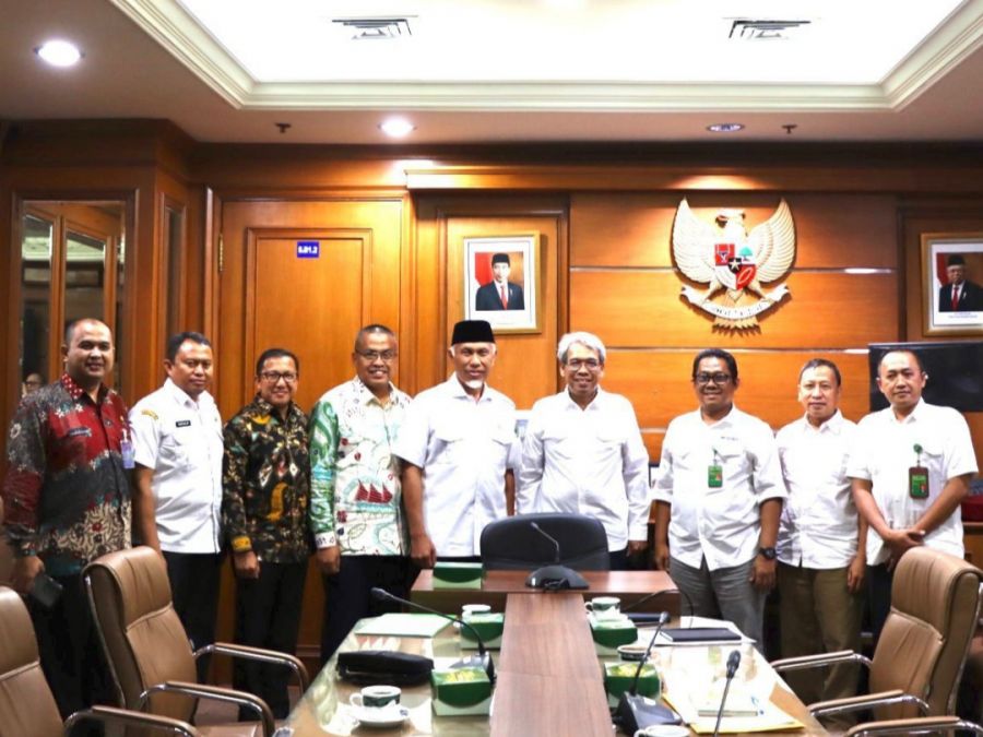 Gubernur Mahyeldi Bertemu Dirjen KSDAE KLHK, Fungsi Kawasan Tahura Bung Hatta Segera Dioptimalkan