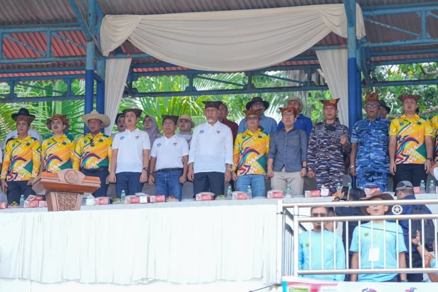 Gubernur Mahyeldi Buka Pacu Kuda Padang Pariaman 2026, Dorong Pariwisata dan Ekonomi Daerah
