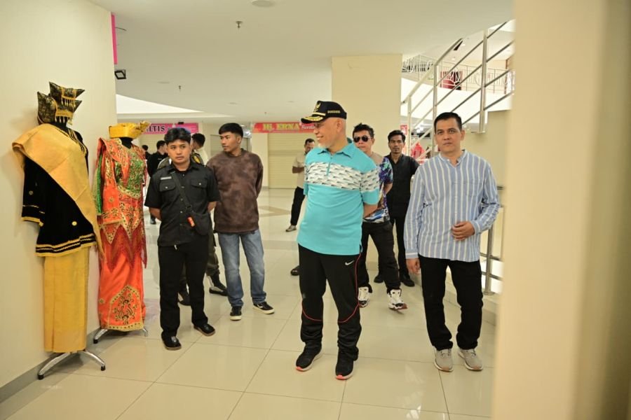 Gubernur Mahyeldi Dorong UMKM Go Digital untuk Perluas Pasar