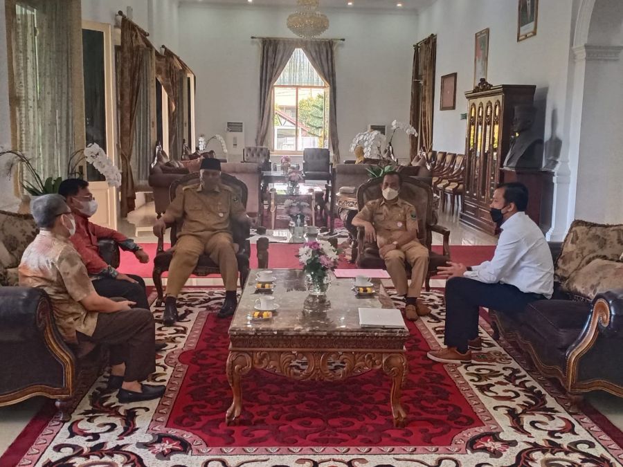 Gubernur Mahyeldi Dukung Pemerataan Akses BBM ke Pelosok Melalui Pertashop