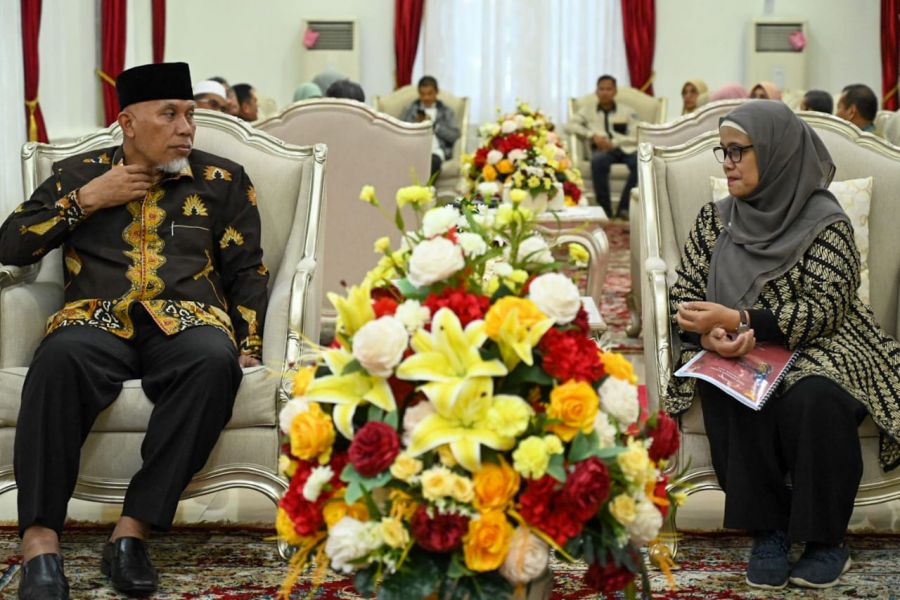 Gubernur Mahyeldi Dukung Sanggar Sofyani Ikuti Festival Montoire di Perancis