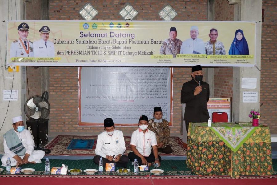 Gubernur Mahyeldi Ingatkan Sekolah Swasta Tanpa Keunggulan Akan Ditinggalkan