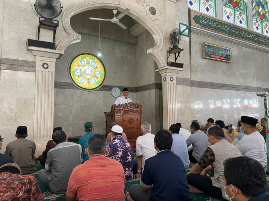 Gubernur Mahyeldi Khutbahi ASN Kementerian Koperasi dan UKM RI