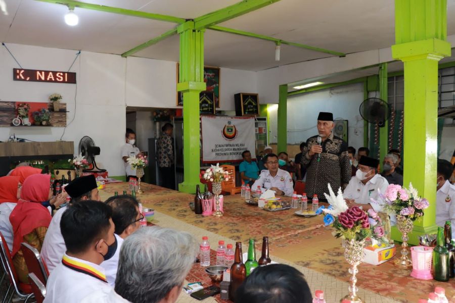 Gubernur Mahyeldi Kunjungi IKM Bengkulu Minta Dukungan Terkait Kerjasama Dua Daerah