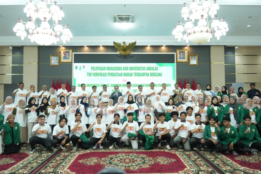 Gubernur Mahyeldi Lepas 400 Mahasiswa KKN Unand untuk Verifikasi Rumah Terdampak Bencana di Sumbar