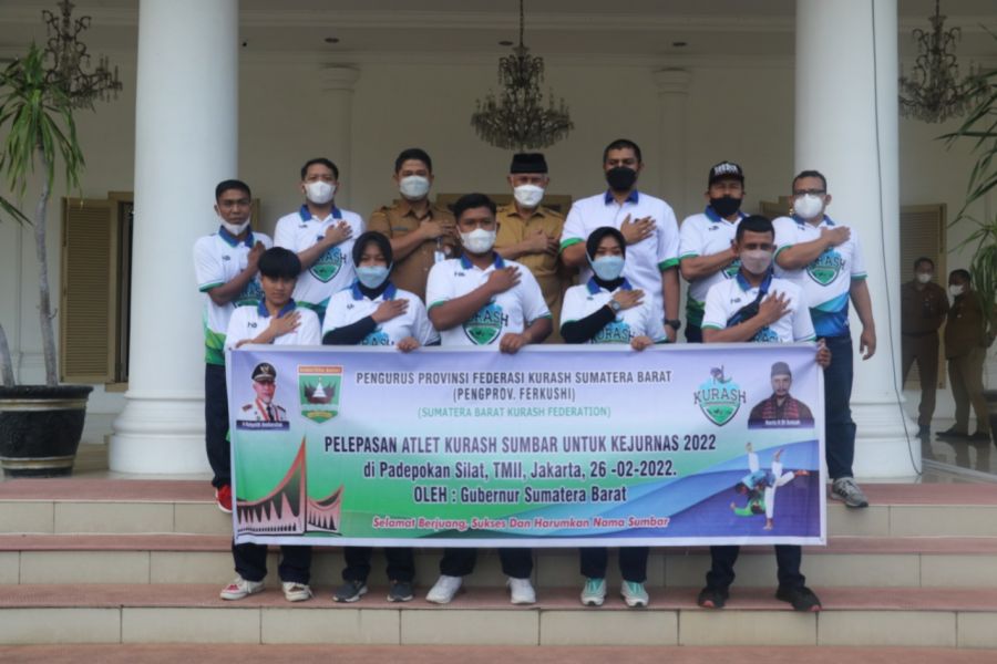 Gubernur Mahyeldi Lepas 7 Atlet Kurash Sumbar Berlaga di Kejurnas