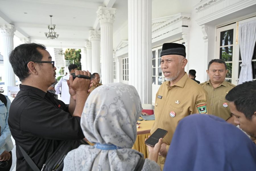 Gubernur Mahyeldi Siapkan WPR Sebagai Solusi Jangka Panjang Atasi Tambang Ilegal di Sumbar