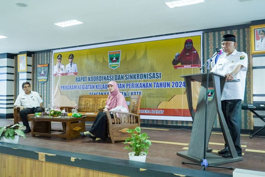 Gubernur Mahyeldi Minta DKP Mampu Lahirkan Inovasi untuk Pengembangan Sektor Perikanan di Sumbar