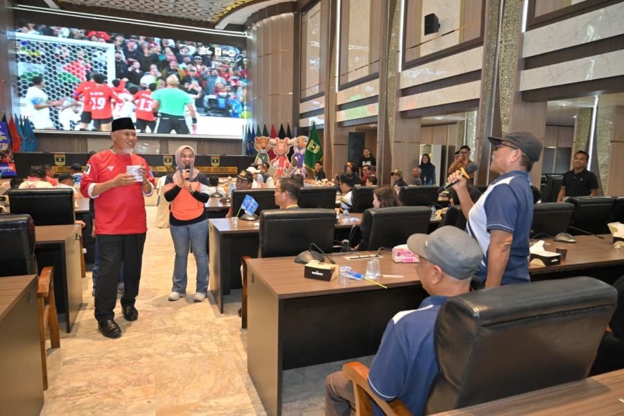 Gubernur Mahyeldi: Nobar Piala Dunia 2026, Perkuat Kebersamaan dan Hidupkan UMKM