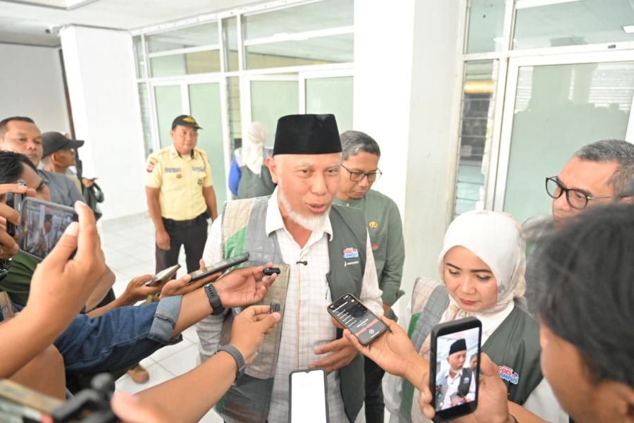 Gubernur Mahyeldi Perintahkan SPPG Palupuh Ditutup Sementara, Tunggu Hasil Investigasi