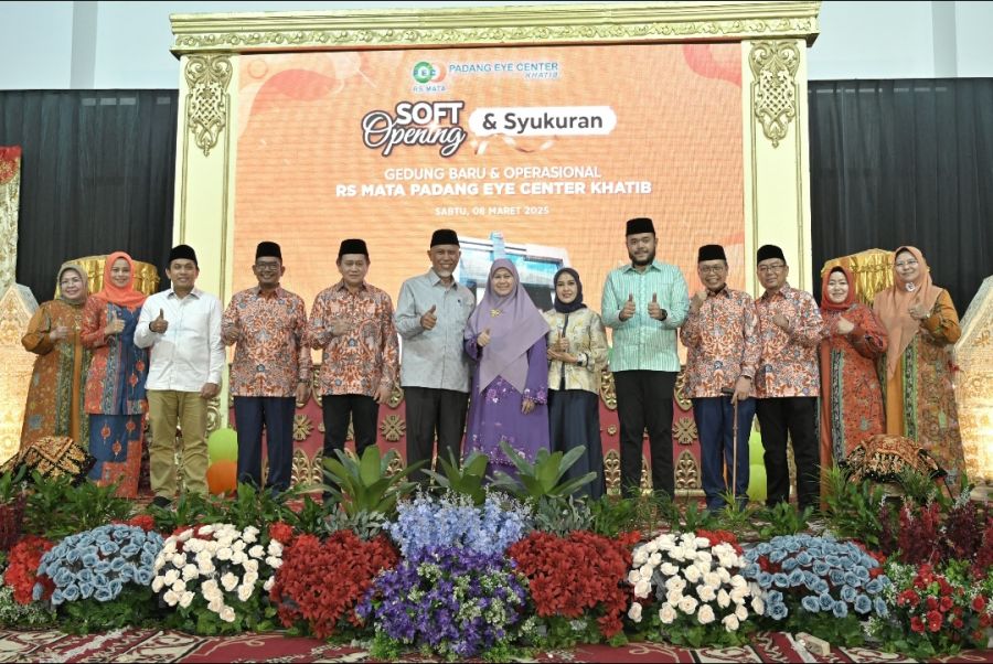 Gubernur Mahyeldi Resmikan Gedung Baru Padang Eye Center