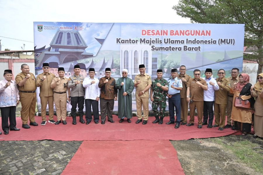 Gubernur Mahyeldi Resmikan Penetapan Lokasi Pembangunan Kantor MUI Sumbar di Kompleks Masjid Raya
