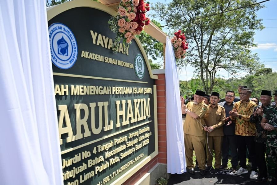 Gubernur Mahyeldi Resmikan SMP Islam Darul Hakim, Hidupkan Kembali Tradisi Pendidikan Surau
