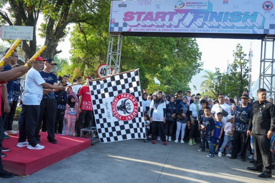 Gubernur Mahyeldi Sebut HUT ke-113 PT. Semen Padang Terasa Sangat Spesial