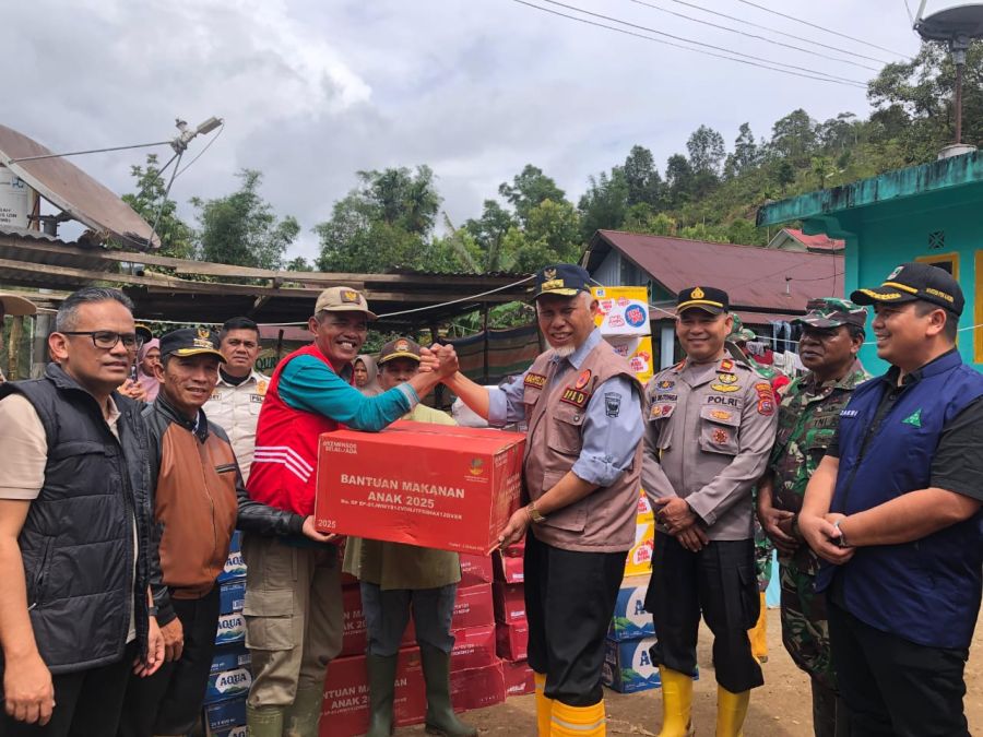 Gubernur Mahyeldi Tinjau Lokasi Terdampak Bencana di Nagari Pagadih, Kecamatan Palupuah, Kab. Agam