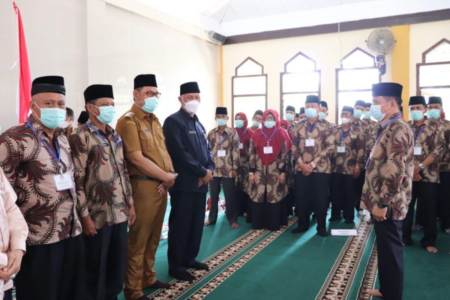 Gubernur Mahyeldi: Waqaf Merupakan Potensi Umat untuk Mendorong Ekonomi Nagari