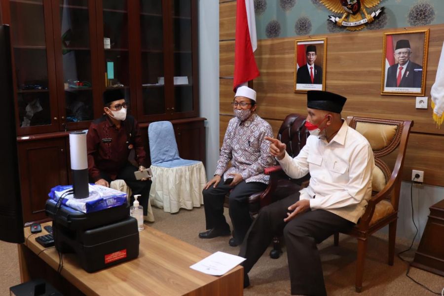 Gubernur Sumbar Ajak Masyarakat Hijrah Dukung Ekonomi Syariah