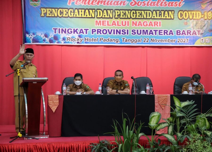 Gubernur Sumbar Harapkan Walinagari Dorong Masyarakat Sukseskan Vaksinasi Covid-19