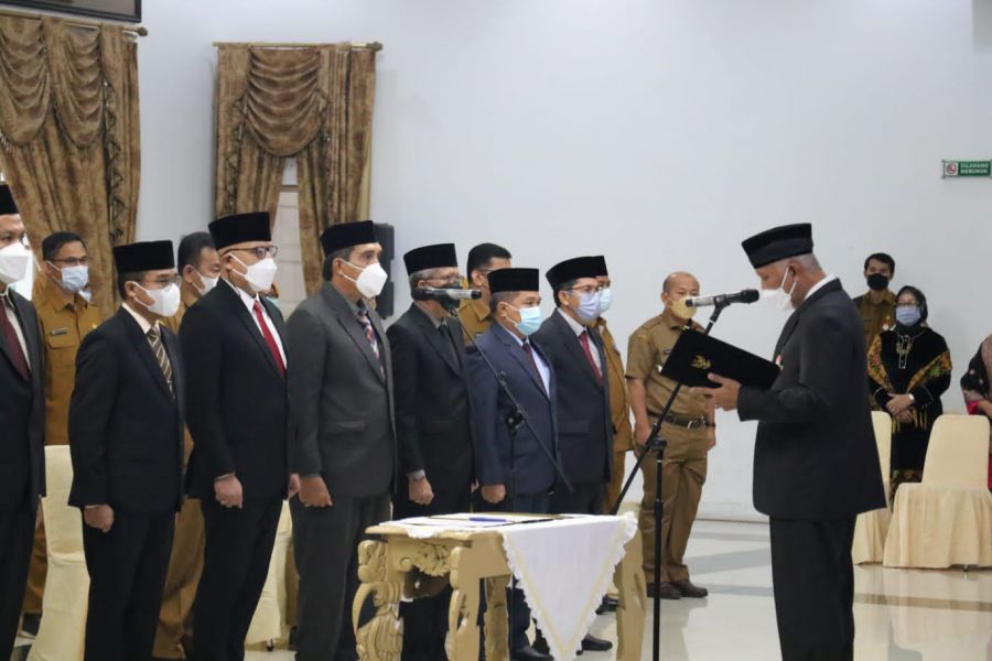 Gubernur Sumbar Lantik Sembilan Pejabat Tinggi Pratama