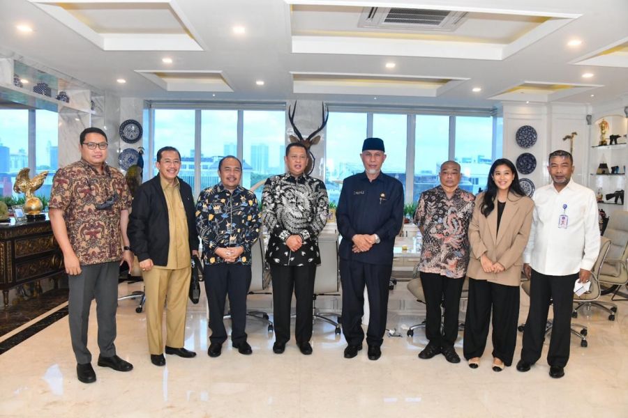 Gubernur Sumbar Minta Dukungan MPR untuk Kelanjutan Monumen PDRI