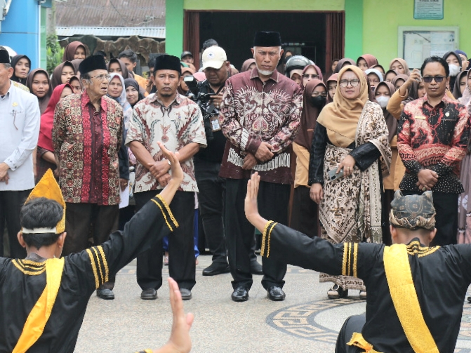 Gubernur Sumbar Puji Project Penguatan Profil Pelajar Pancasila SMAN 1 Tilatang Kamang
