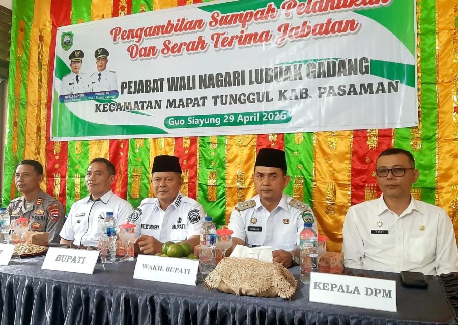 Guna Nagari Bangkit & Kuatkan Pelayanan Publik, Bupati Welly Suhery Lantik Tiga Penjabat Wali Nagari