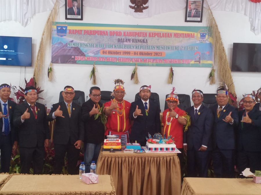 Hadir Dalam Peringatan Hari Jadi Mentawai, Wagub Sumbar Ingatkan Pentingnya Pembangunan SDM