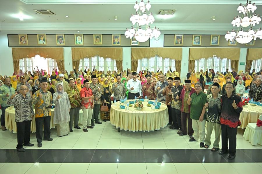 Halal Bihalal IKA Tanjung Barulak, Mahyeldi Ingatkan Pentingnya Jembatan Hati Ranah dan Rantau