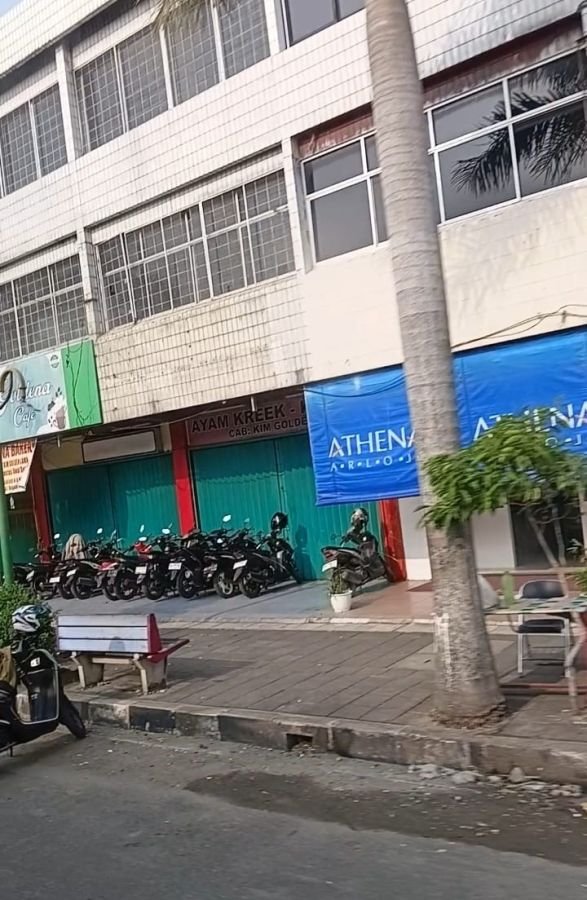 Harga Cabai Keriting Merah dan Hijau Melonjak