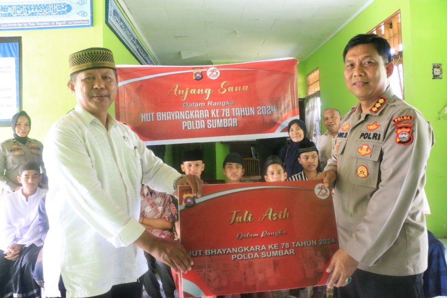 HUT Bhayangkara ke-78, Polda Sumbar Anjangsana ke Panti Asuhan & Purnawirawan serta Warakawuri