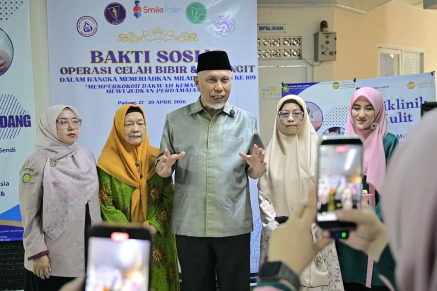 IASMA 1 Landbouw Bukittinggi dan Aisyiyah Gelar Bakti Sosial Operasi Celah Bibir dan Lelangit