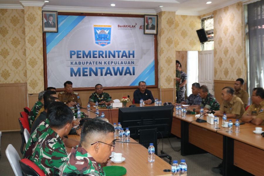 Irdam I/BB Tinjau TMMD ke-123 di Mentawai